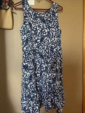 Lilly Pulitzer Navy & White Floral Lovster Sleeveless Sundress